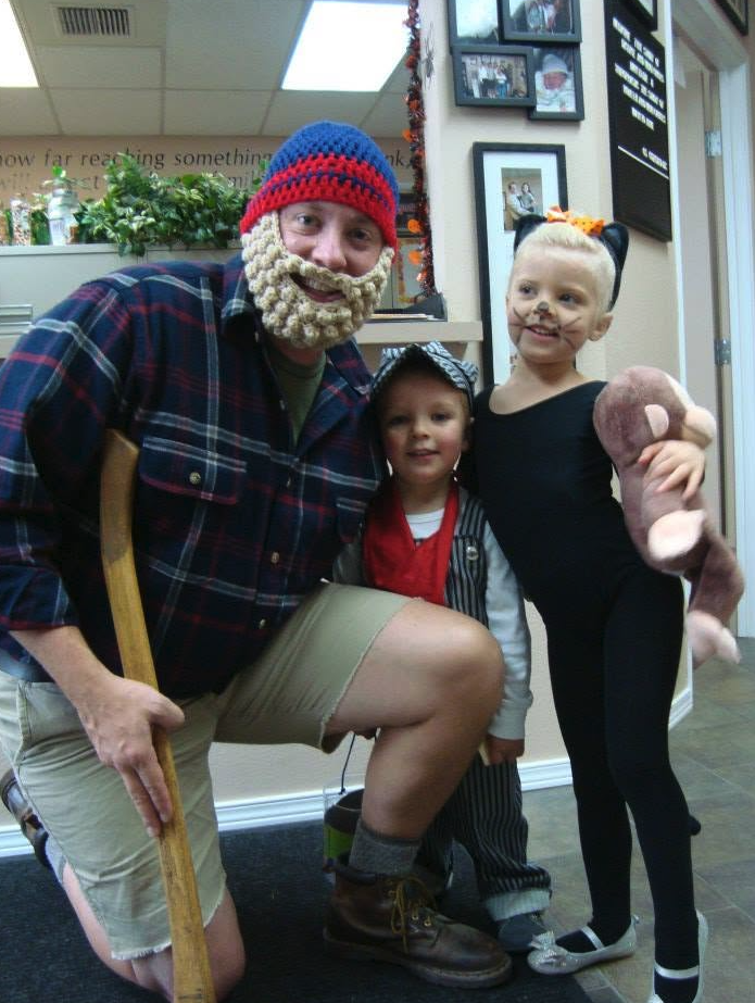 Dr. Anderson with his kids